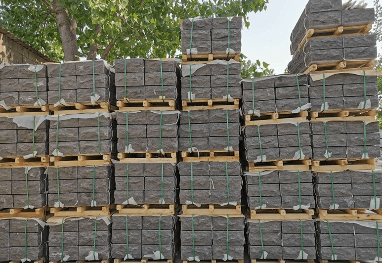 China Blue Limestone Blocks Steps, Bluestone Treads thumbnail 4