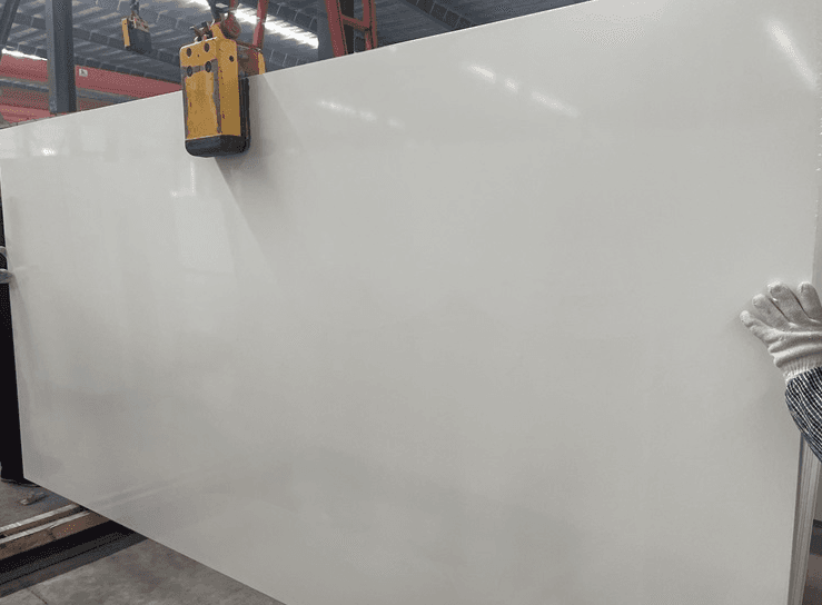 Pure White Artificial Quartz Slabs: A Clean and Durable Choice for Modern Interiors
